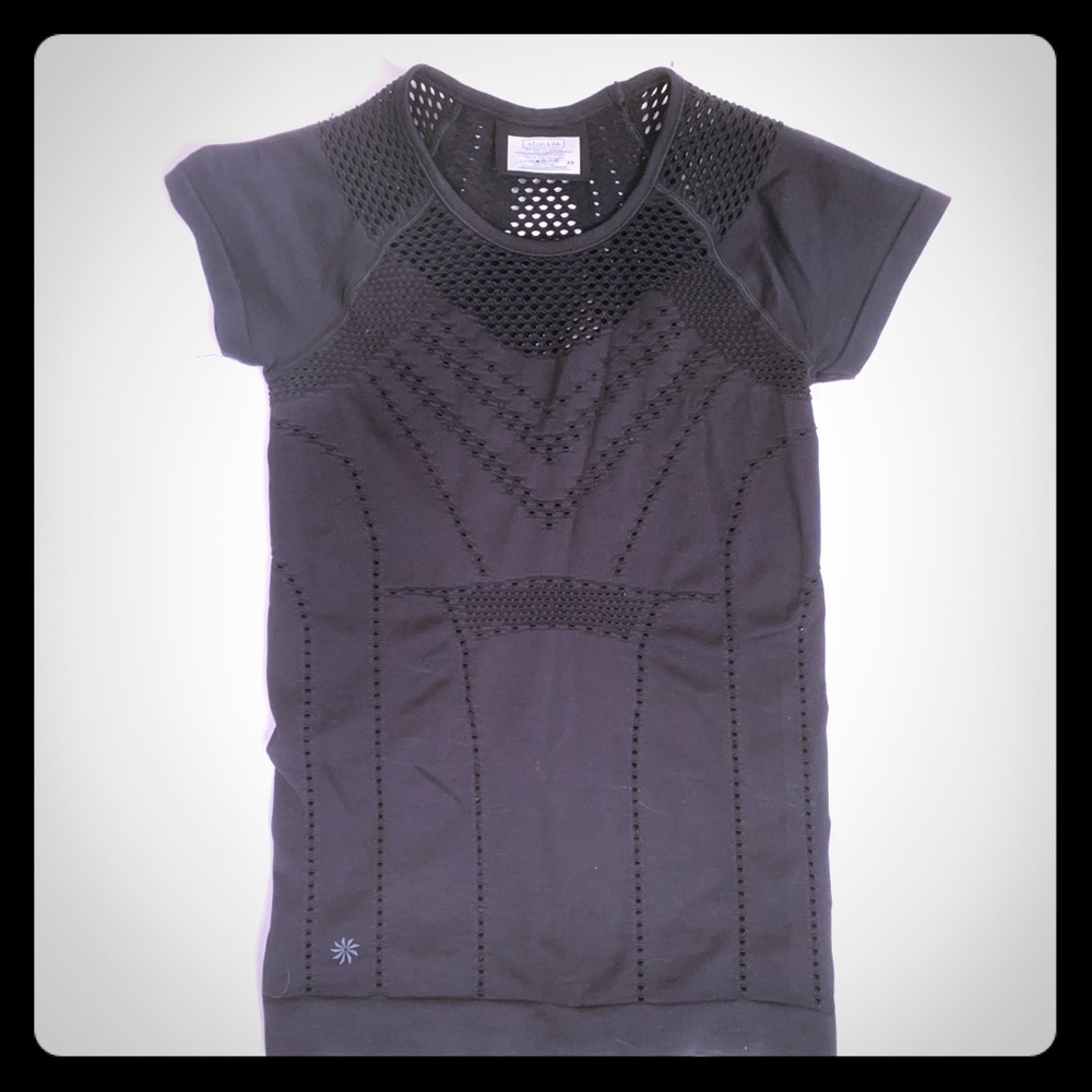 Athleta top